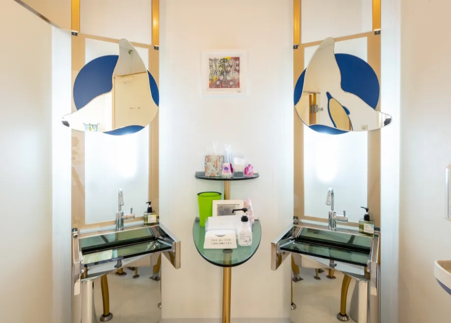 パウダールーム